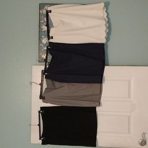 Elle size Large lot of 4 elastic waist skirts